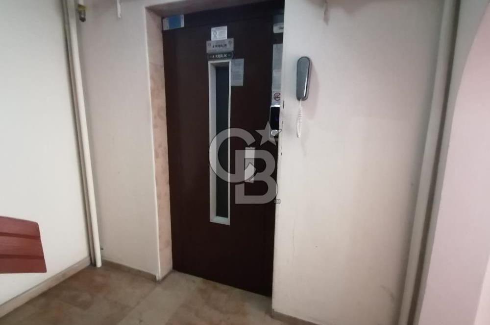 KÜKÜRTLÜ CADDESİ ÜZERİNDE SATILIK GENİŞ 2+1 DAİRE