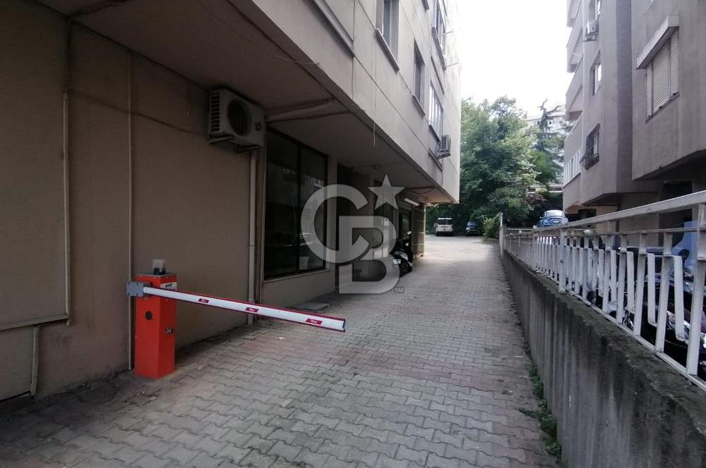 KÜKÜRTLÜ CADDESİ ÜZERİNDE SATILIK GENİŞ 2+1 DAİRE