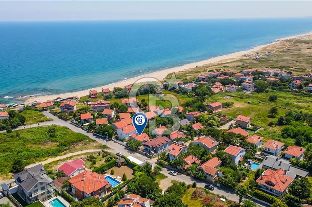 Şile Sahilköyde Denize 700M Mesafe Bahçeli Satılık Müstakil Ev