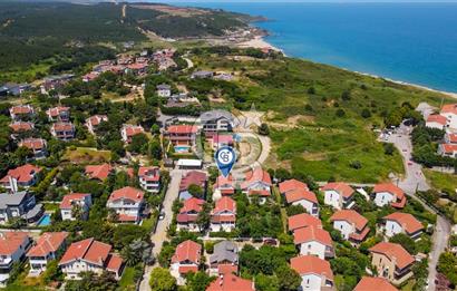 Şile Sahilköyde Denize 700M Mesafe Bahçeli Satılık Müstakil Ev