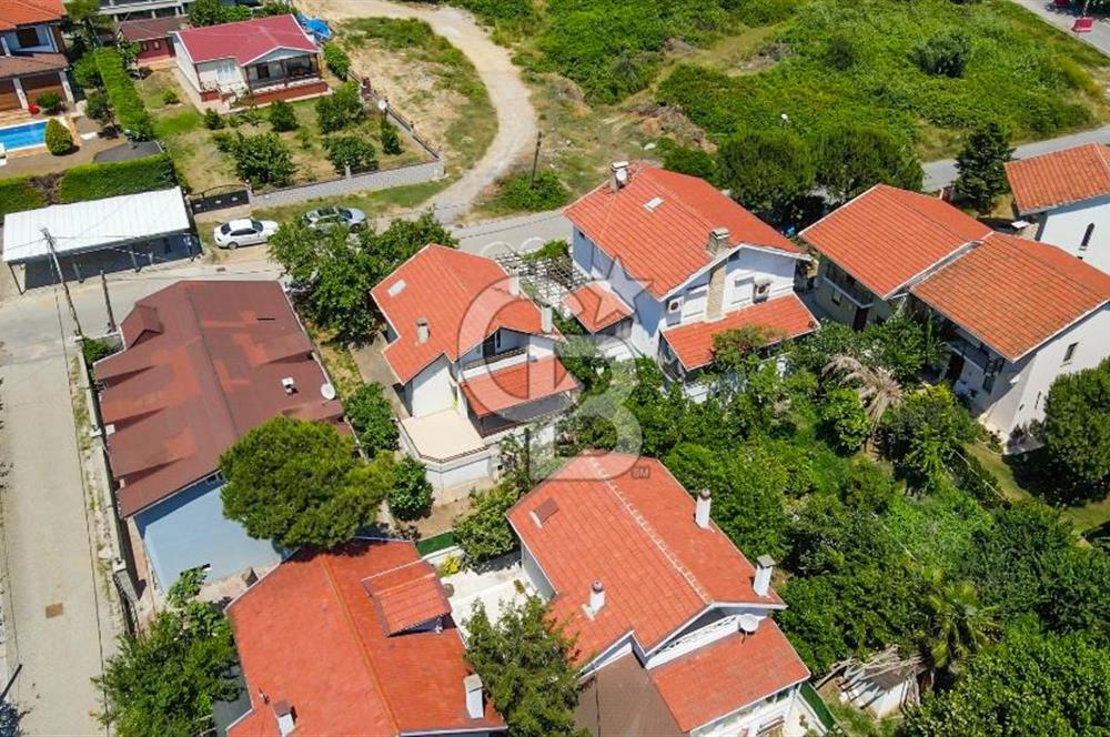Şile Sahilköyde Denize 700M Mesafe Bahçeli Satılık Müstakil Ev