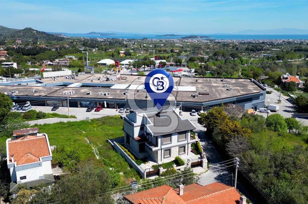 URLA YENİKENT MAH. SATILIK İKİZ VİLLA