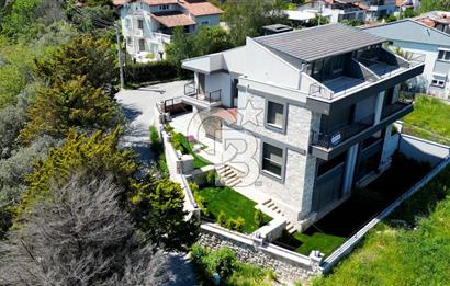 URLA YENİKENT MAH. SATILIK İKİZ VİLLA