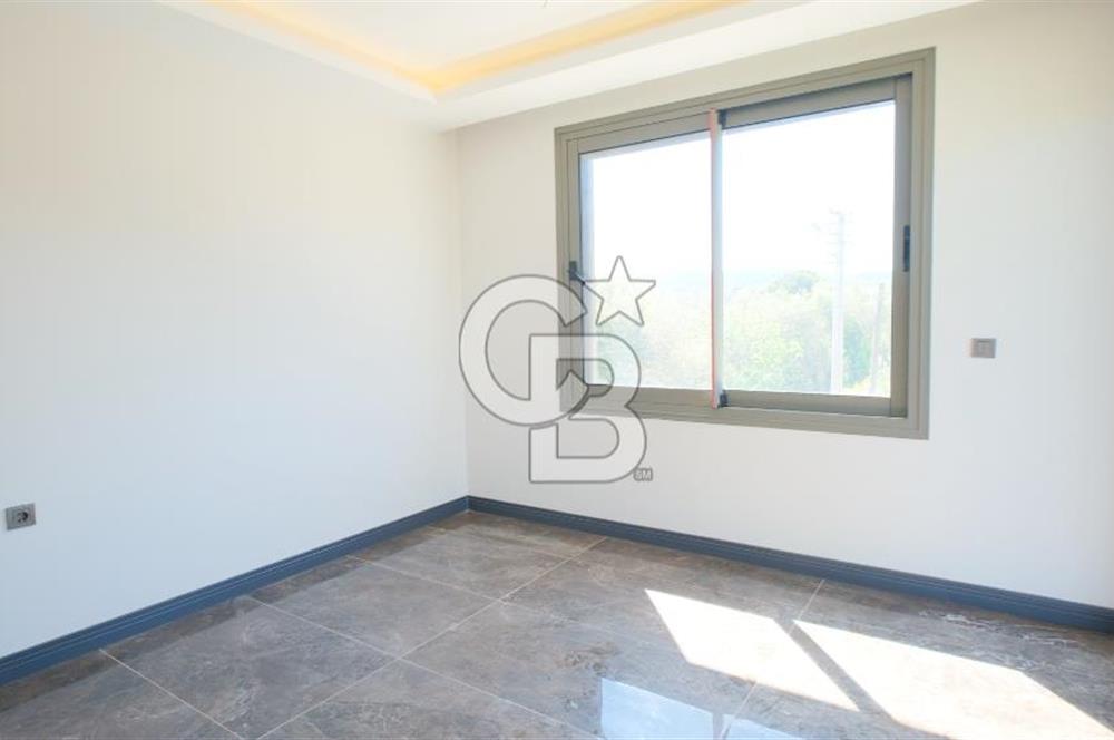 URLA YENİKENT MAH. SATILIK İKİZ VİLLA