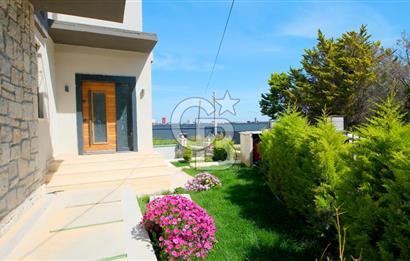 URLA YENİKENT MAH. SATILIK İKİZ VİLLA
