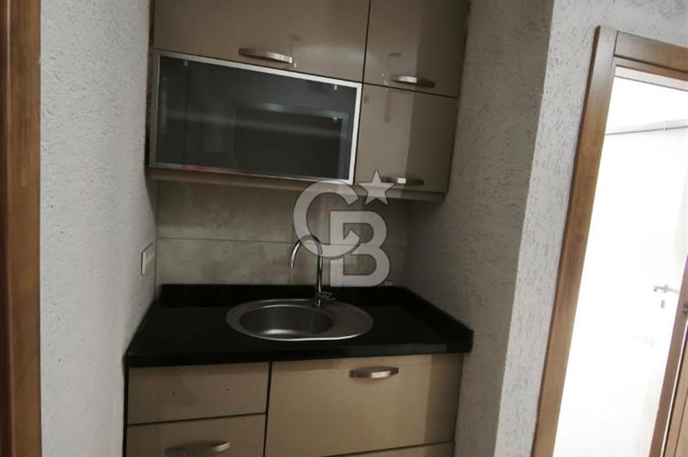 PRESTİJ CADDESİ BAŞINDA İÇİ YENİLENMİŞ FERAH OFİS