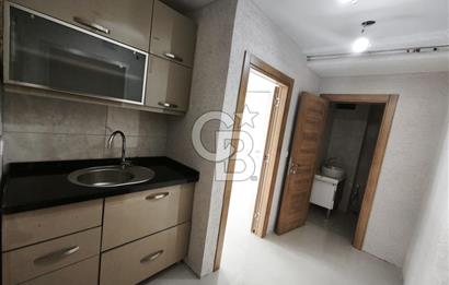 PRESTİJ CADDESİ BAŞINDA İÇİ YENİLENMİŞ FERAH OFİS
