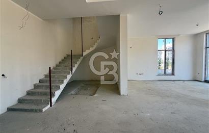 ALACAATLI MAH. SAKA VİLLA SİTESİNDE SATILIK 6+2 VİLLA