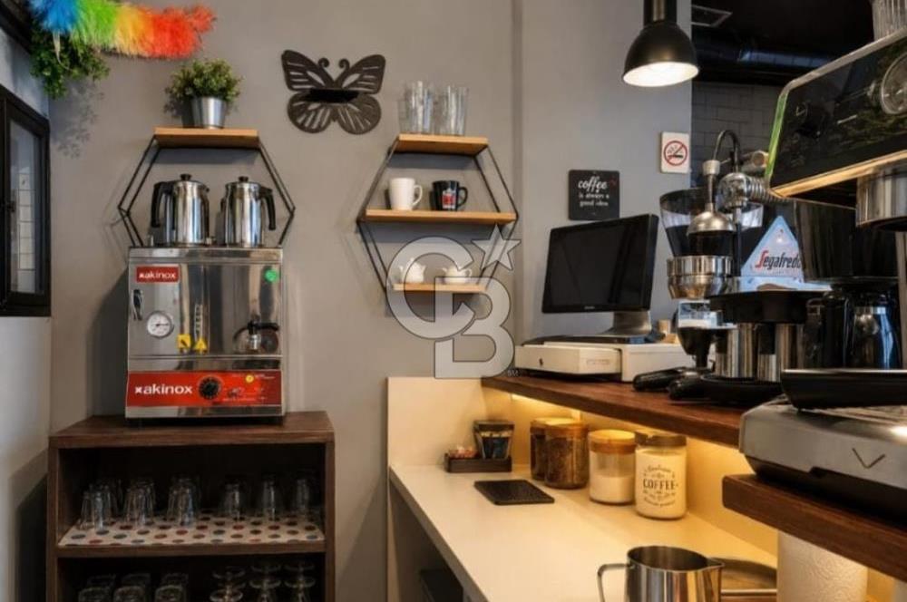 ESAT CADDESİ'NDE ANA CADDE ÜZERİNDE DEVREN CAFE