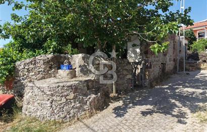 AYVALIK BULUTÇEŞME KÖYÜ'NDE KUYULU 130 m2 ARSALI KÖY EVİ