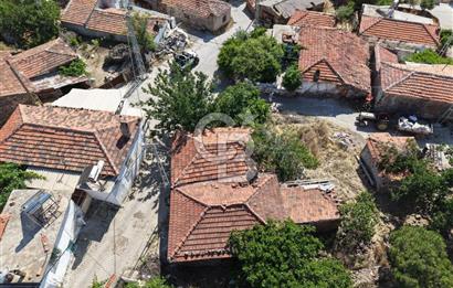 AYVALIK BULUTÇEŞME KÖYÜ'NDE KUYULU 130 m2 ARSALI KÖY EVİ