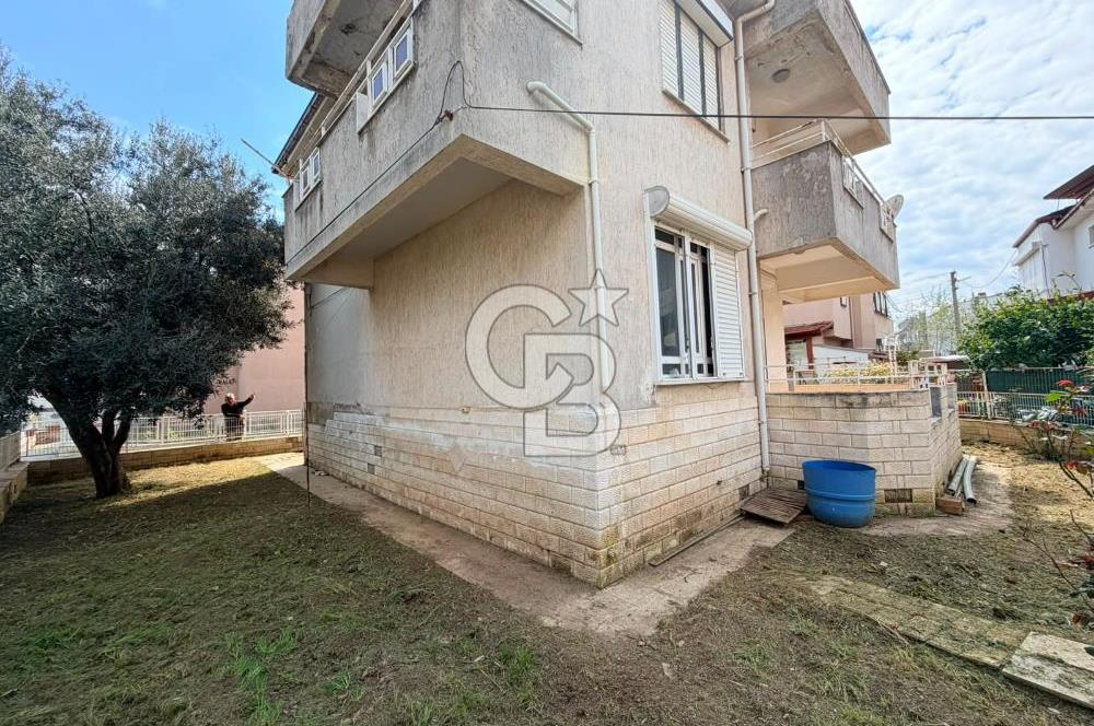 Ayvalık Sefa Çamlık 'ta 3+1 Müstakil Villa