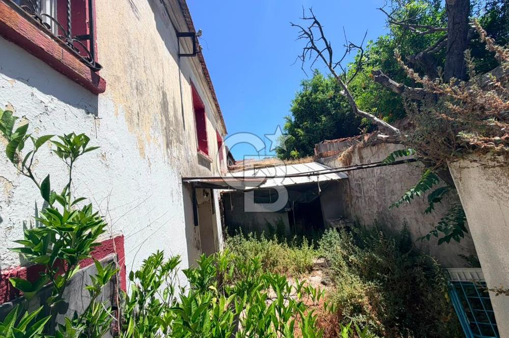 Ayvalık Hamdibey Mahallesi Rum evi