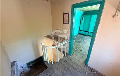 Ayvalık Hamdibey Mahallesi Rum evi