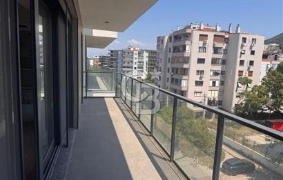 Narlıdere Yenikale Mahallesi'nde, TAKEV Okulu'na Yürüme Mesafesinde Sıfır 3+1 Daire