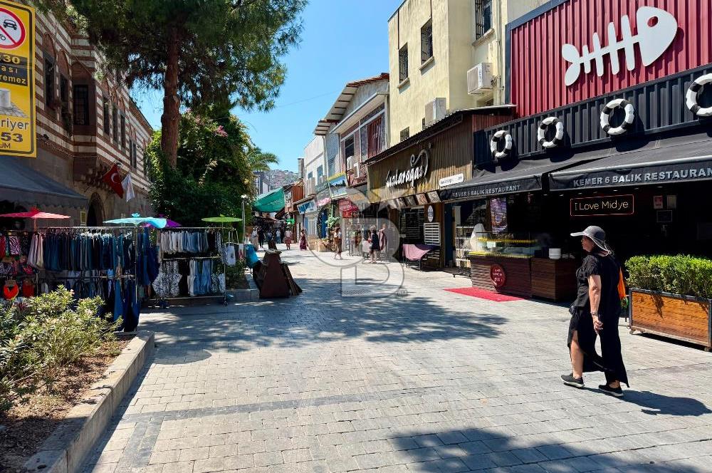 Kemeraltı Kızlarağası Karşısı Kurumsal Kiracılı 750 m2 Mağaza