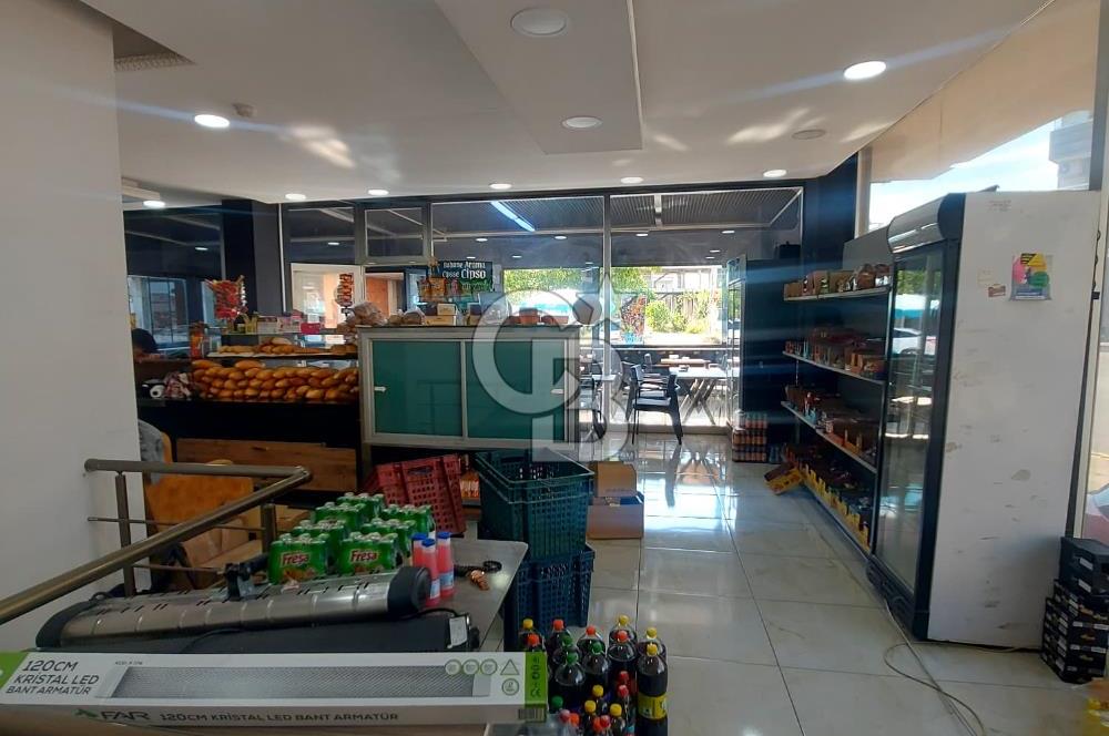 ÇAYIROVA CUMHURİYET CADDE CEPHELİ 190 M² FIRSAT SATILIK İŞ YERİ