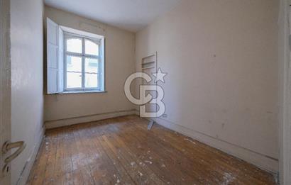 YAKUT HAN, Karaköy'de Otel Dönüşümüne Uygun Tarihi Kiralık Bina