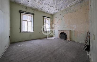 YAKUT HAN, Karaköy'de Otel Dönüşümüne Uygun Tarihi Kiralık Bina