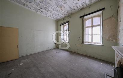 YAKUT HAN, Karaköy'de Otel Dönüşümüne Uygun Tarihi Kiralık Bina