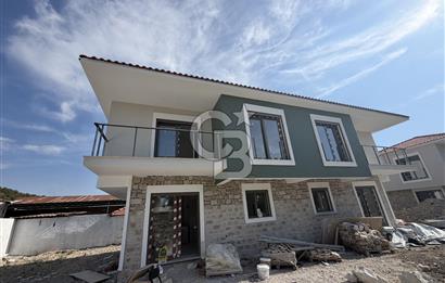 Foça Gerenköy'de Satılık 2+1 Natamam Dubleks Villa