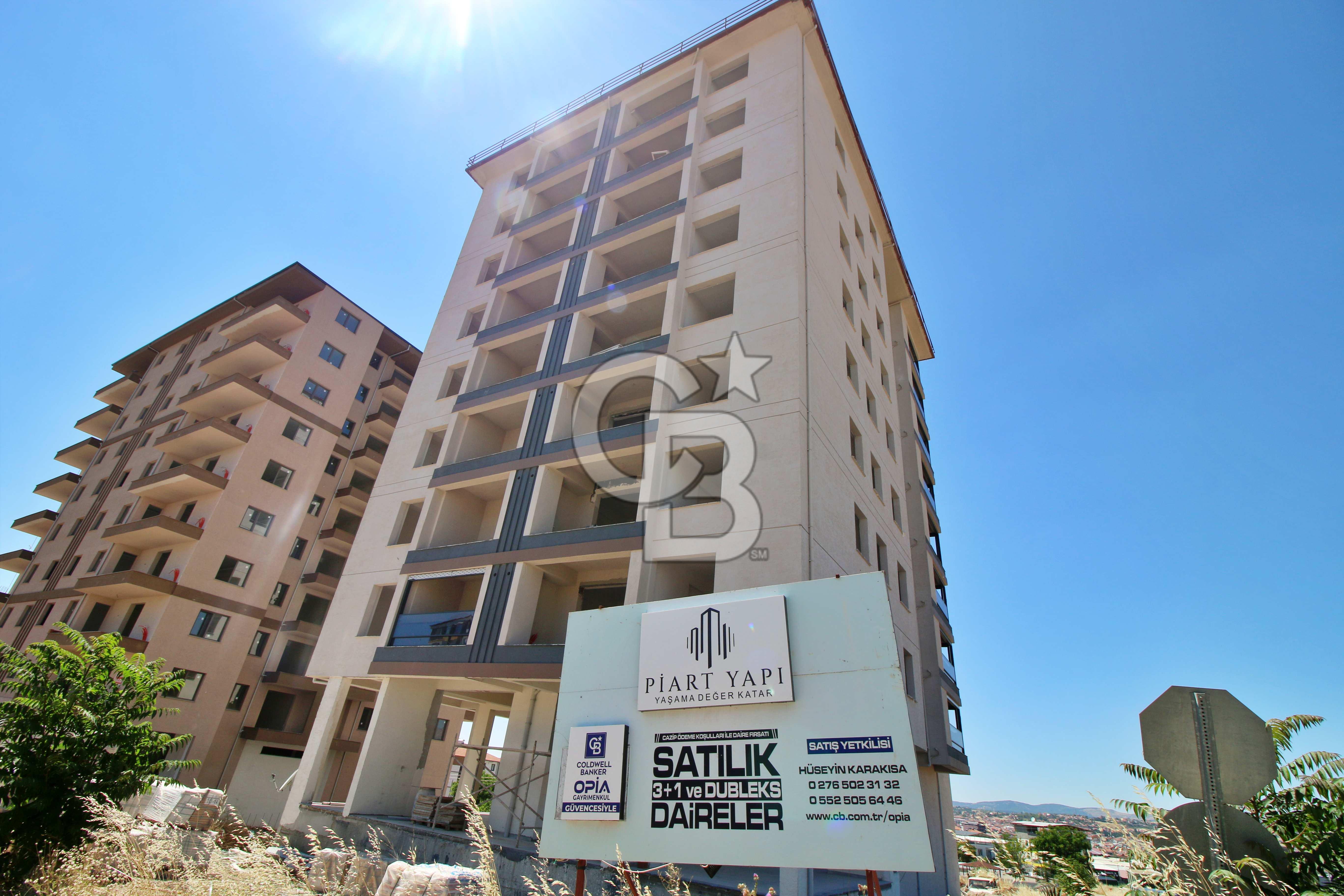 CB OPİA'DAN İSTİKLAL CAD.CEPHE '' LÜKS DONANIMLI GENİŞ 3+1 ''