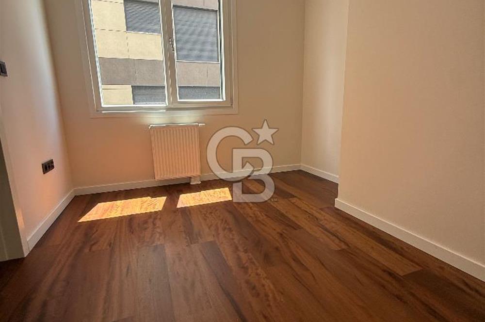 Çiftehavuzlar’da sahile yakın kiralık sıfır 3+1 daire