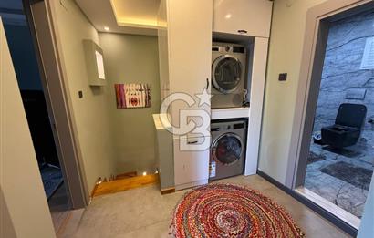 Yenifoça Gencelli'de Satılık Deniz Manzaralı Villa