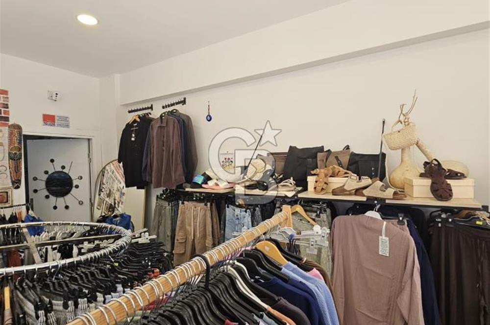 Foça Bağarası Ana Cadde Üzerinde Devren Kiralık Dükkan Mağaza