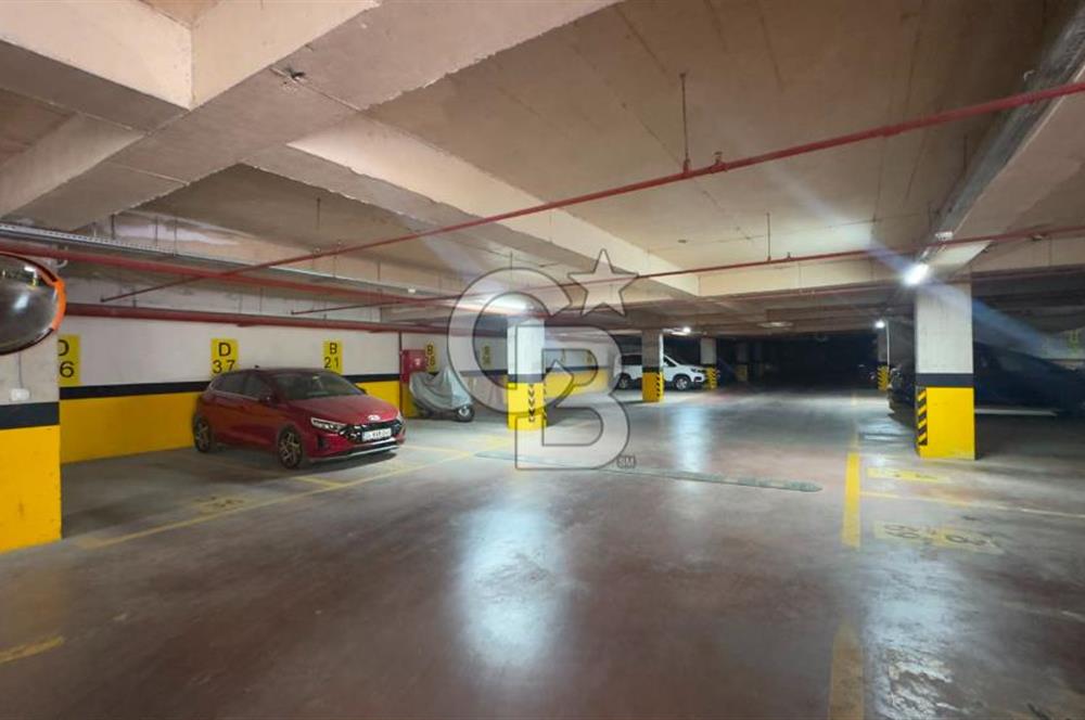 PENDİK AYDOS LAND'DE 140 m² YAŞAM ALANI SUNAN ÖZEL BAHÇELİ 3+1