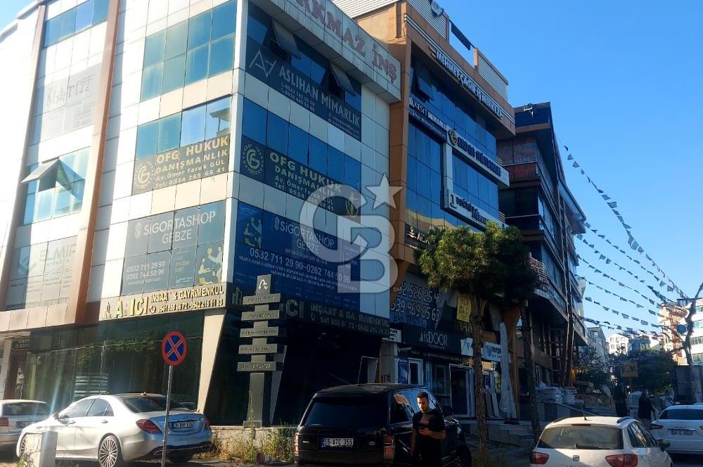 ÇAYIROVA BELEDİYENİN TAM KARŞISINDA SATILIK TİCARİ OFİS