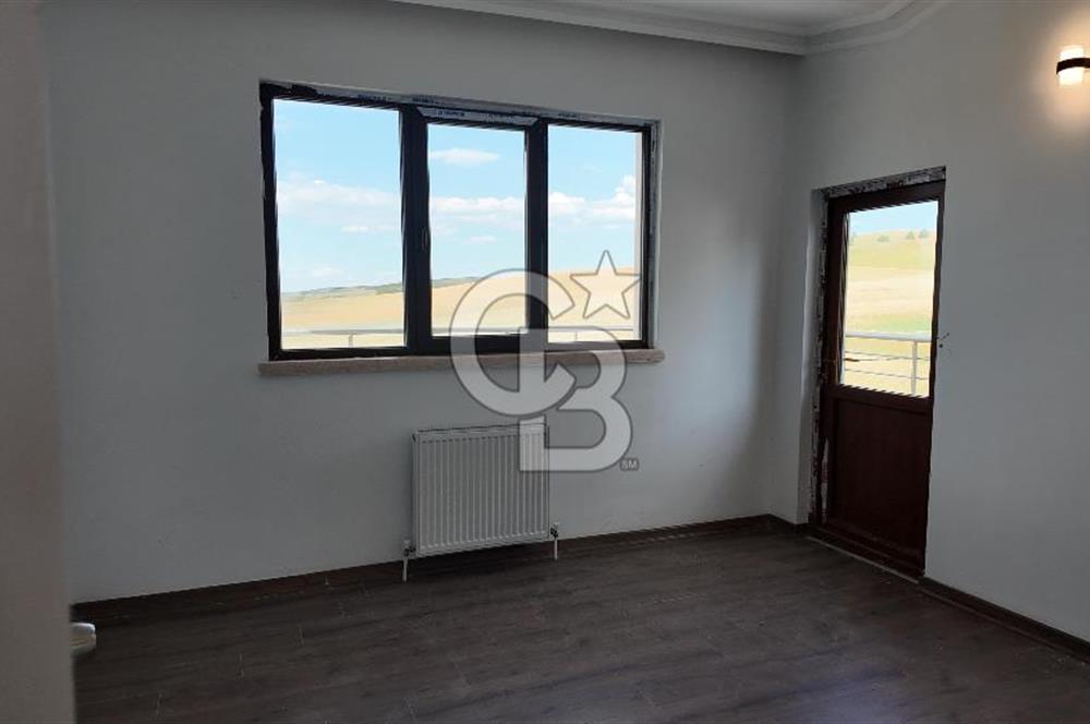 İŞBAŞARAN VİLLALARINDA KAPALI GARAJ VE HAVUZLU MODERN 6+1 VİLLA