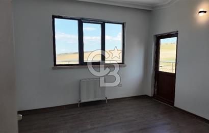 İŞBAŞARAN VİLLALARINDA KAPALI GARAJ VE HAVUZLU MODERN 6+1 VİLLA