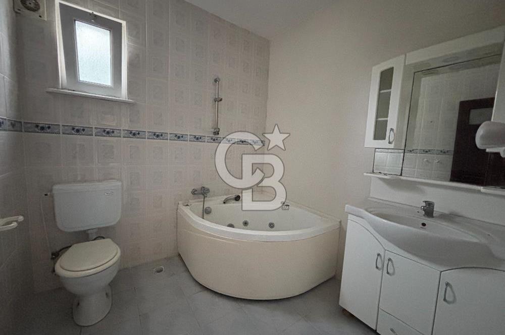 ARNAVUTKÖY YEŞİLBAYIR MAHALLESİNDE DOĞA İÇİNDE KİRALIK VİLLA 4+1