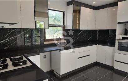 İŞBAŞARAN VİLLALARINDA KAPALI GARAJ VE HAVUZLU MODERN 6+1 VİLLA