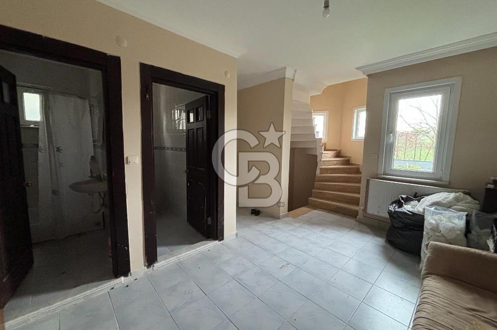 ARNAVUTKÖY YEŞİLBAYIR MAHALLESİNDE DOĞA İÇİNDE KİRALIK VİLLA 4+1
