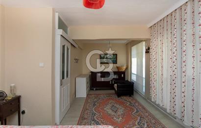 Yenifoça Cumhuriyet Mah. Satılık 3+1 Teraslı Villa
