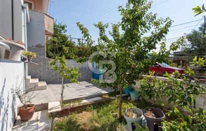 Yenifoça Cumhuriyet Mah. Satılık 3+1 Teraslı Villa