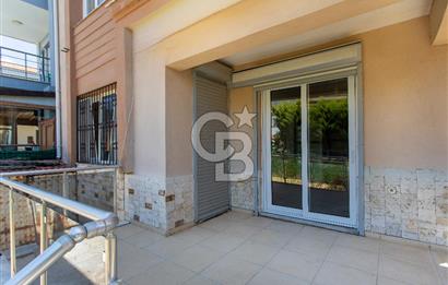 Yenifoça Gencelli'de Deniz Manzaralı Satılık 4+1 Villa