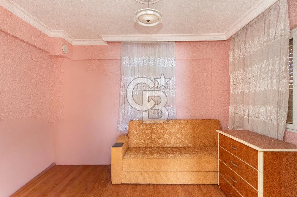 Yenifoça Gencelli'de Denize Sıfır Satılık 2+1 Villa