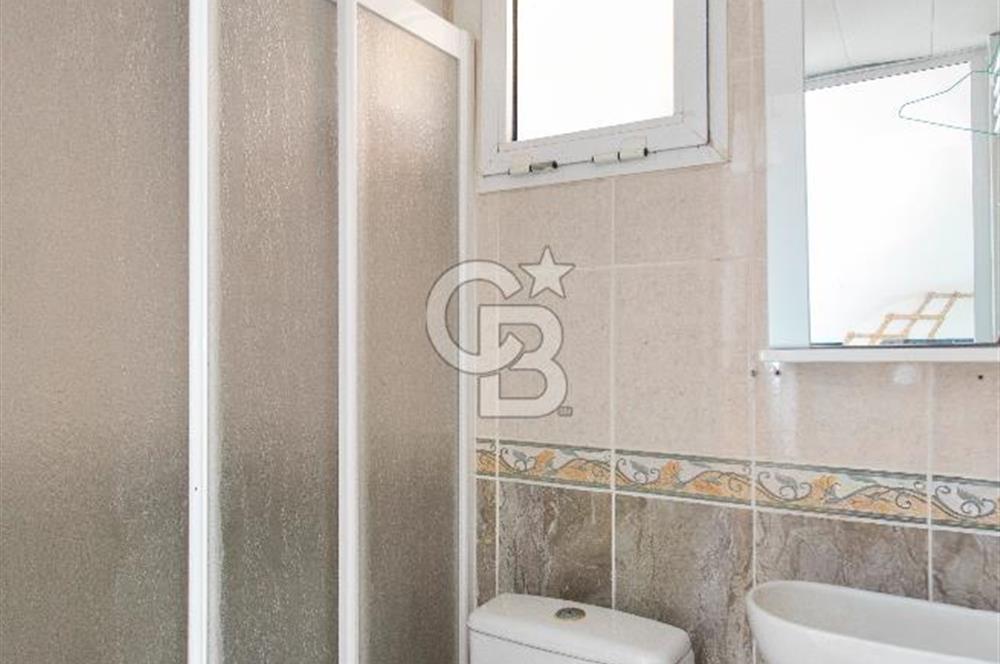 Yenifoça Gencelli'de Denize Sıfır Satılık 2+1 Villa