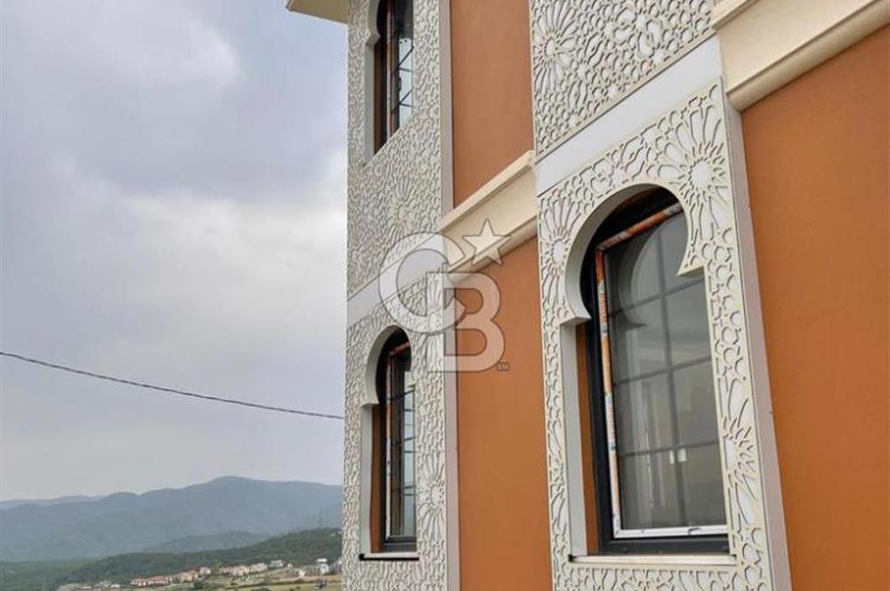 Yalova Termal Akköyde Satılık 5+2 Lüks  Tripleks Villa!