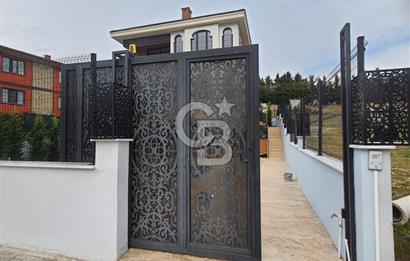 Yalova Termal Akköyde Satılık 5+2 Lüks  Tripleks Villa!