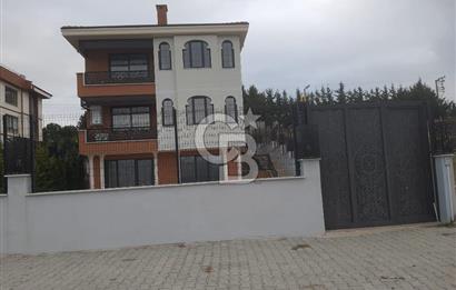 Yalova Termal Akköyde Satılık 5+2 Lüks  Tripleks Villa!
