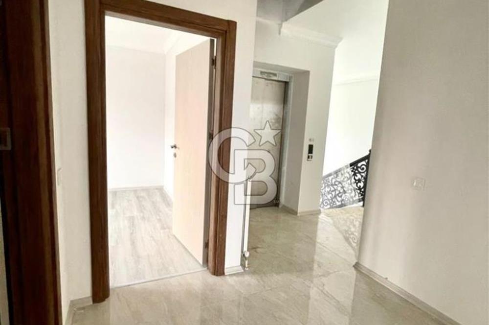 Yalova Termal Akköyde Satılık 5+2 Lüks  Tripleks Villa!