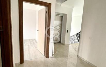Yalova Termal Akköyde Satılık 5+2 Lüks  Tripleks Villa!