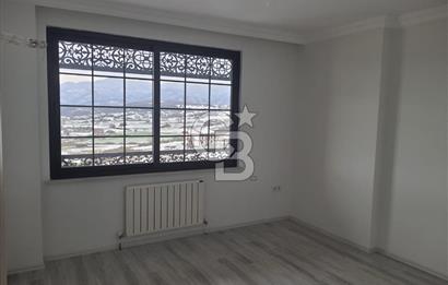 Yalova Termal Akköyde Satılık 5+2 Lüks  Tripleks Villa!