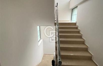 Yalova Termal Akköyde Satılık 5+2 Lüks  Tripleks Villa!