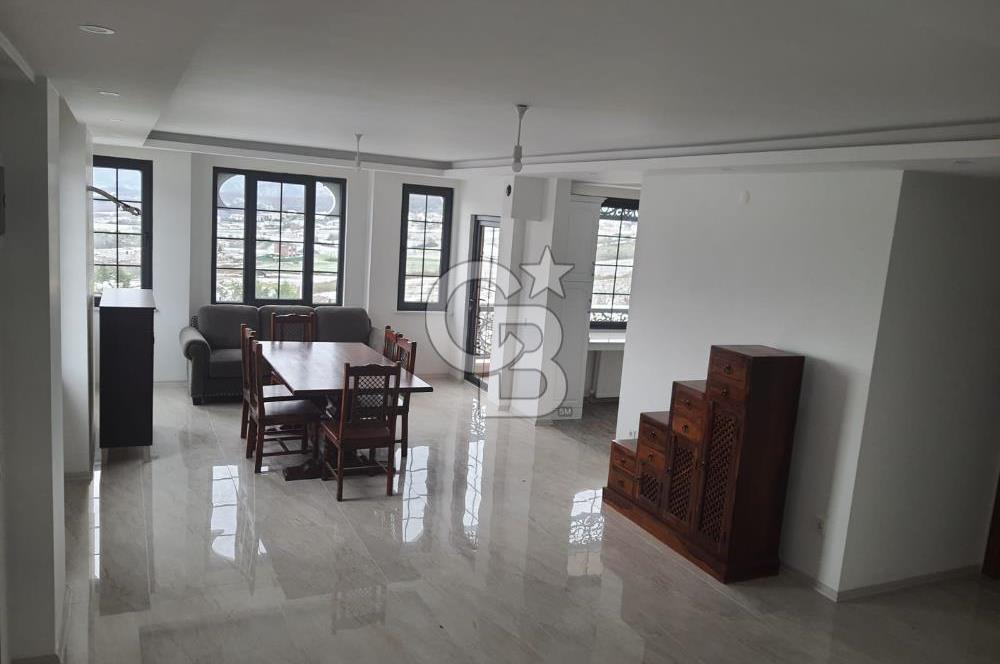 Yalova Termal Akköyde Satılık 5+2 Lüks  Tripleks Villa!