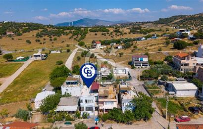 Yenifoça Cumhuriyet Mah. Satılık 3+1 Teraslı Villa